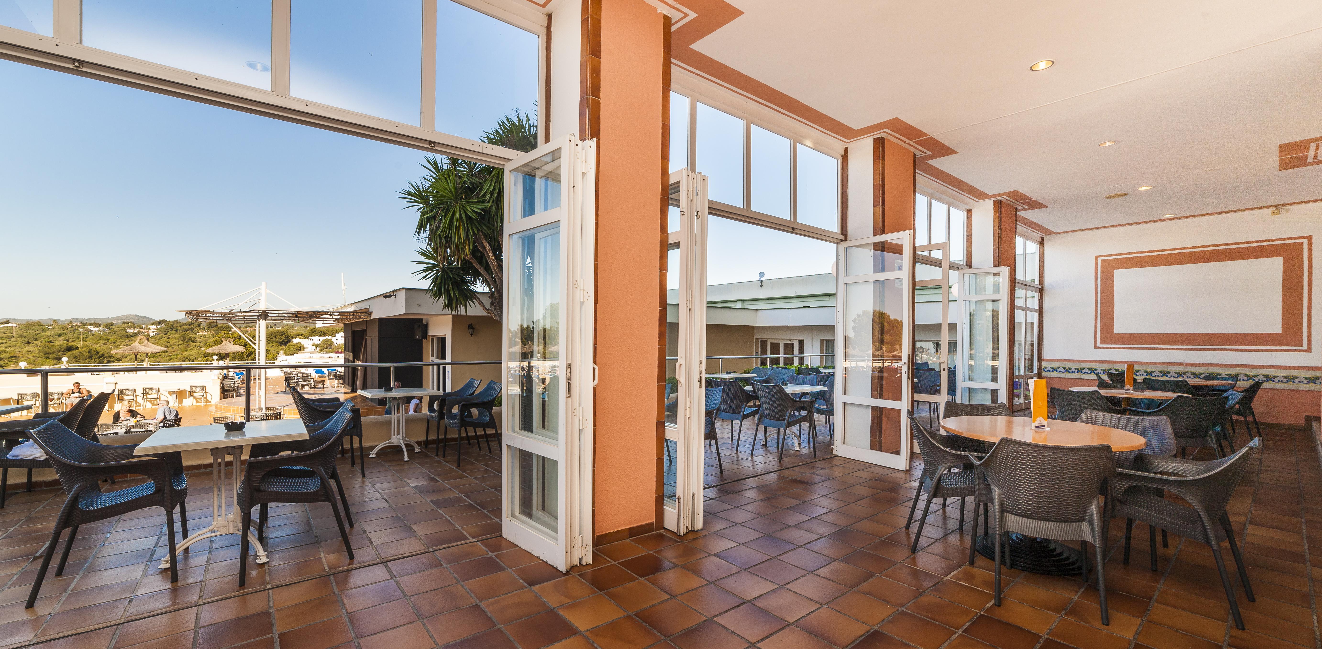 Globales Samoa Hotel Calas de Mallorca Exterior photo