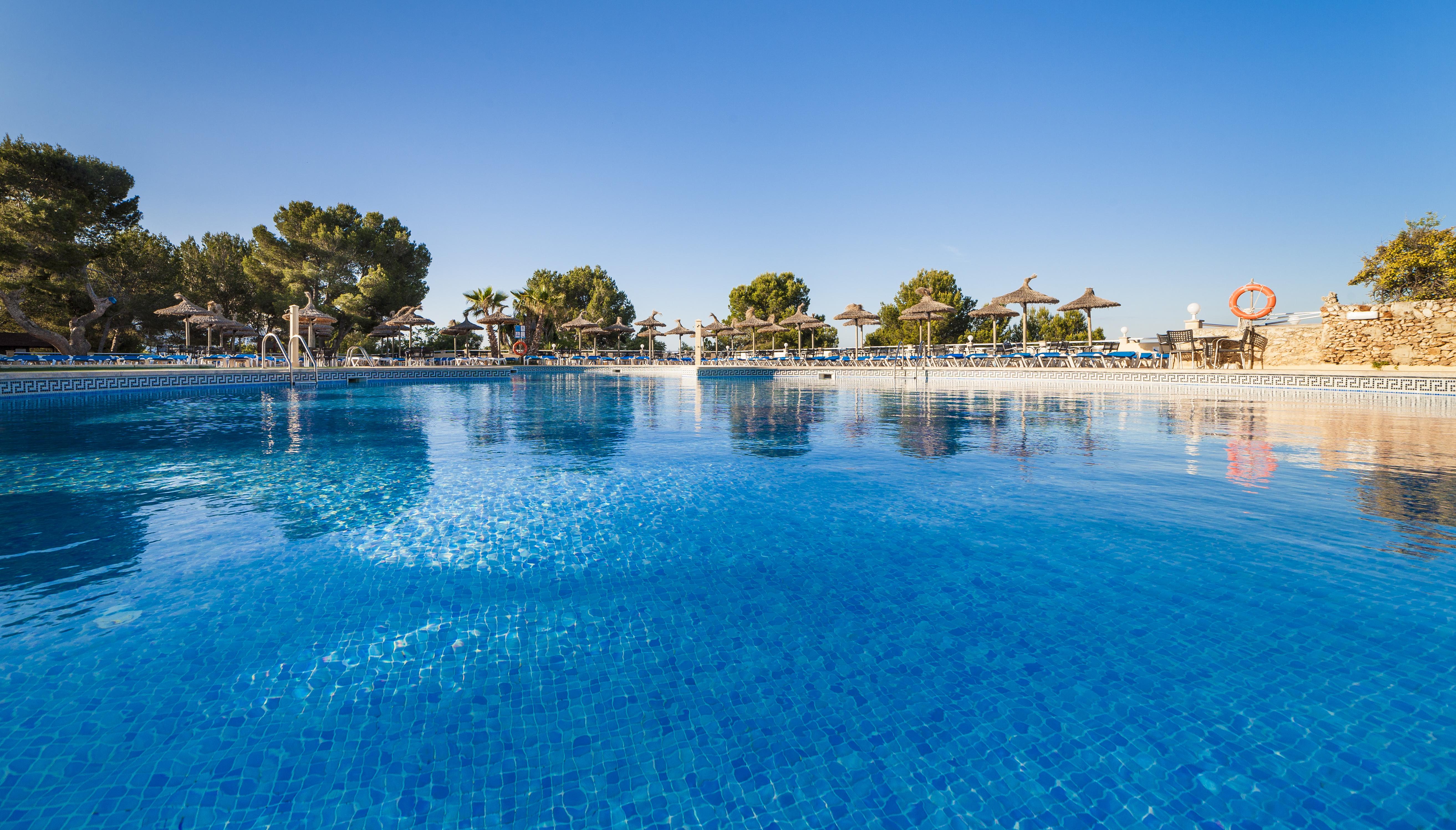Globales Samoa Hotel Calas de Mallorca Exterior photo