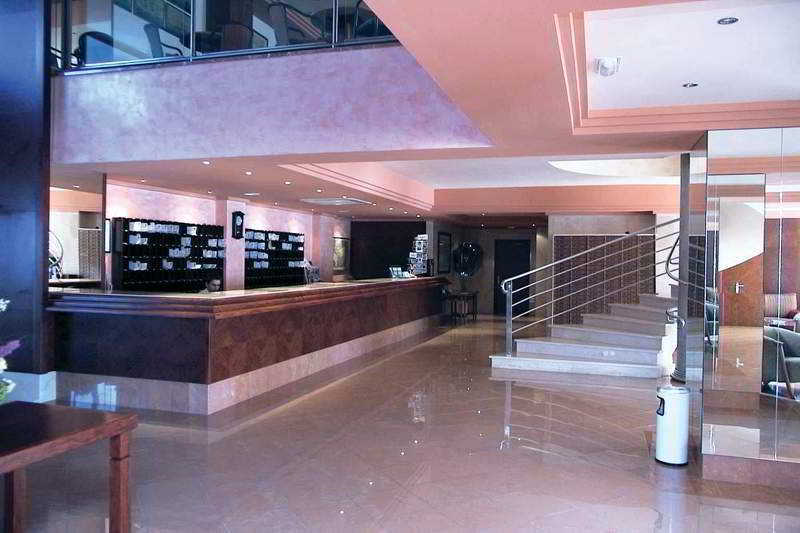 Globales Samoa Hotel Calas de Mallorca Interior photo