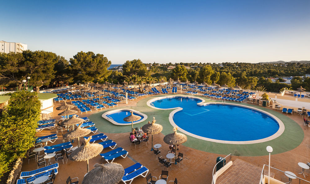 Globales Samoa Hotel Calas de Mallorca Exterior photo